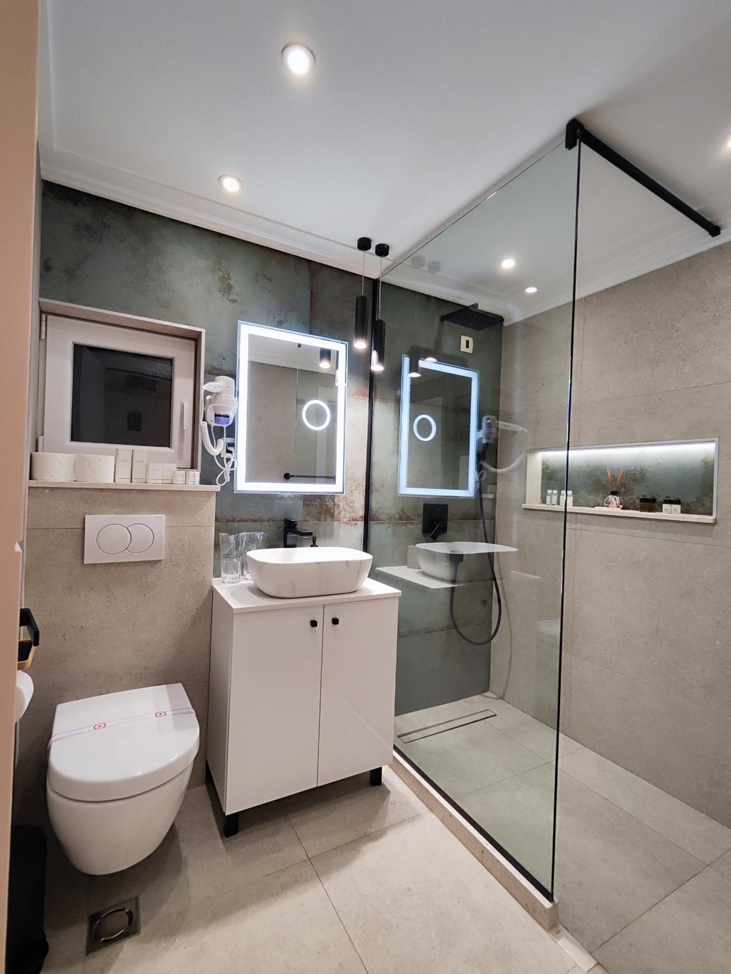 Amd Premium Rooms Budva Luaran gambar